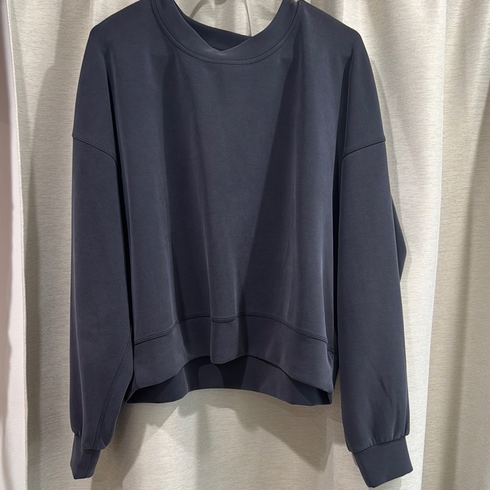 lululemon athletica Navy Blue Cropped Sweatshirt